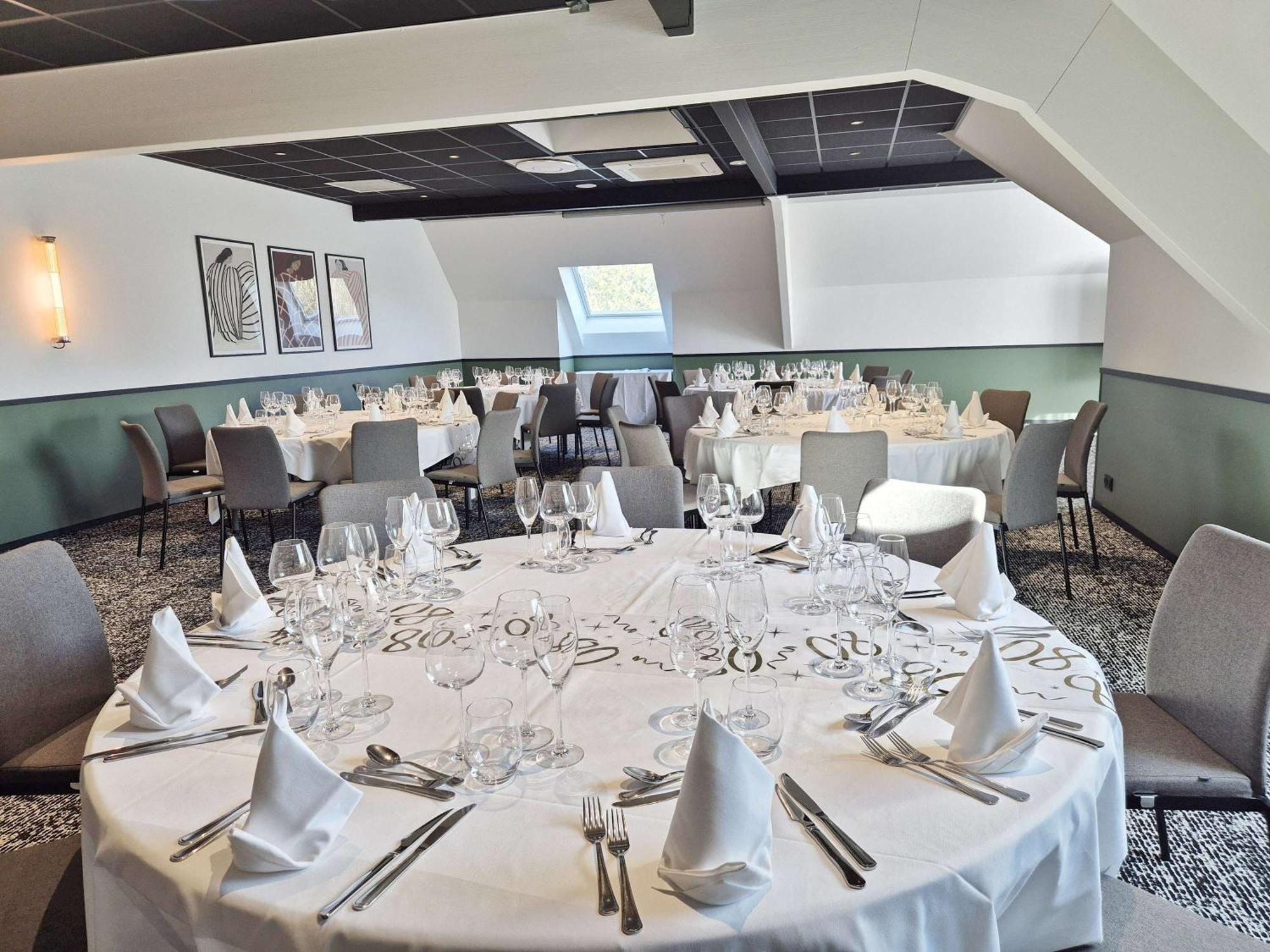 Ibis Beaune La Ferme Aux Vins Екстер'єр фото