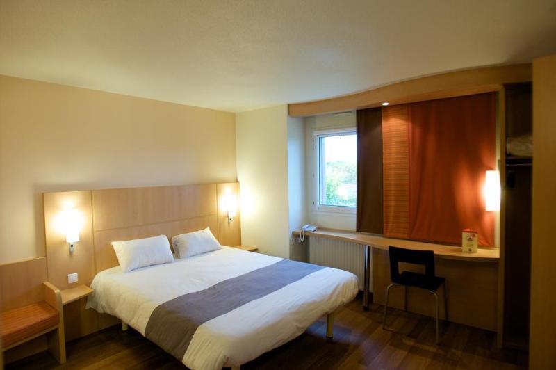 Ibis Beaune La Ferme Aux Vins Екстер'єр фото